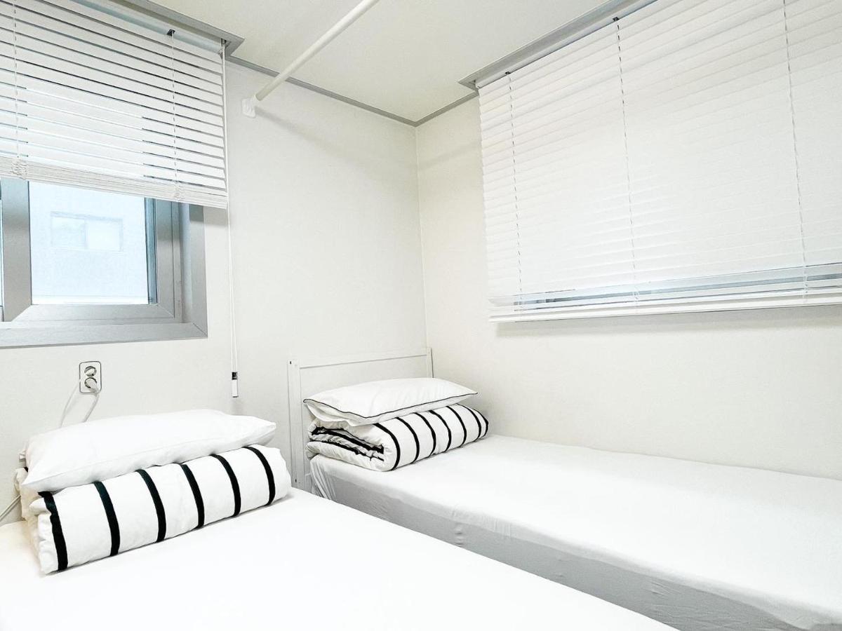 W Premium Guesthouse Incheon Airport Exterior foto